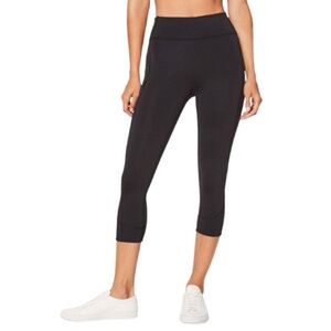 Lululemon In Movement Crop Leggings, Everlux 19" Black